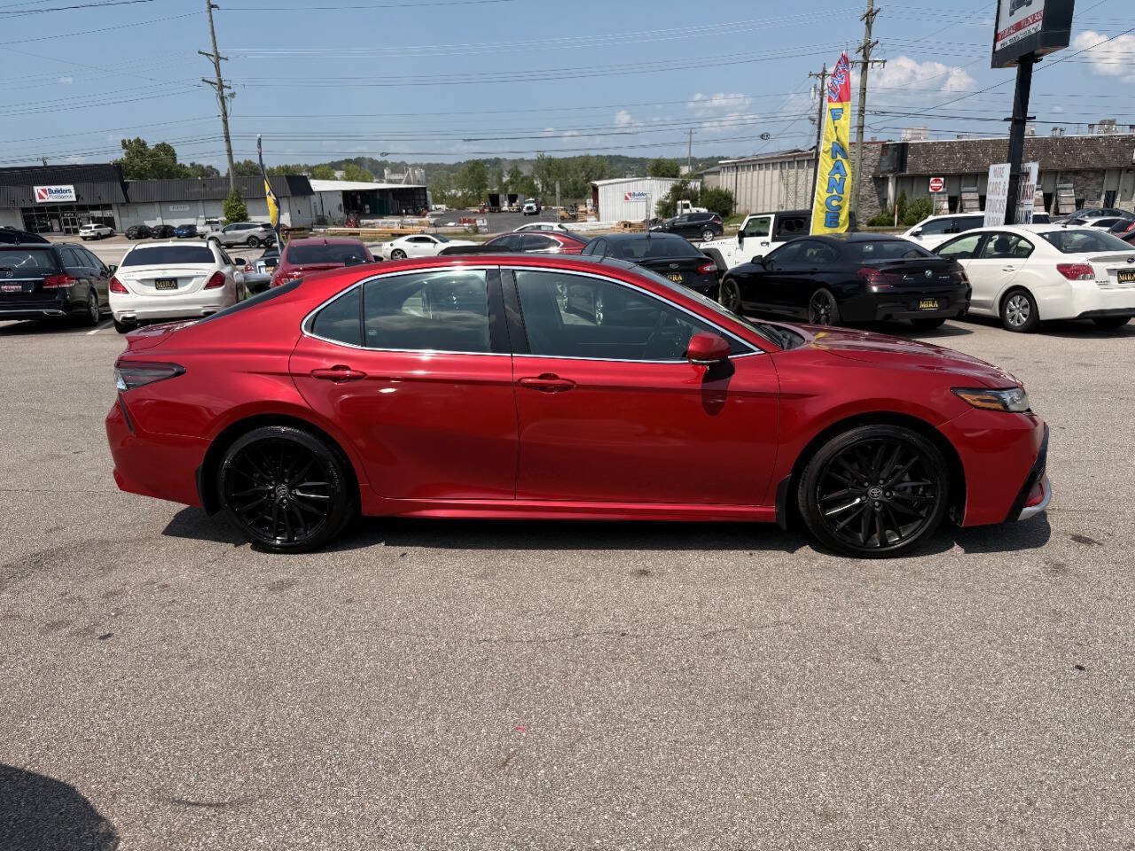 Used 2023 Toyota Camry XSE w/ Navigation Package FWD image 5