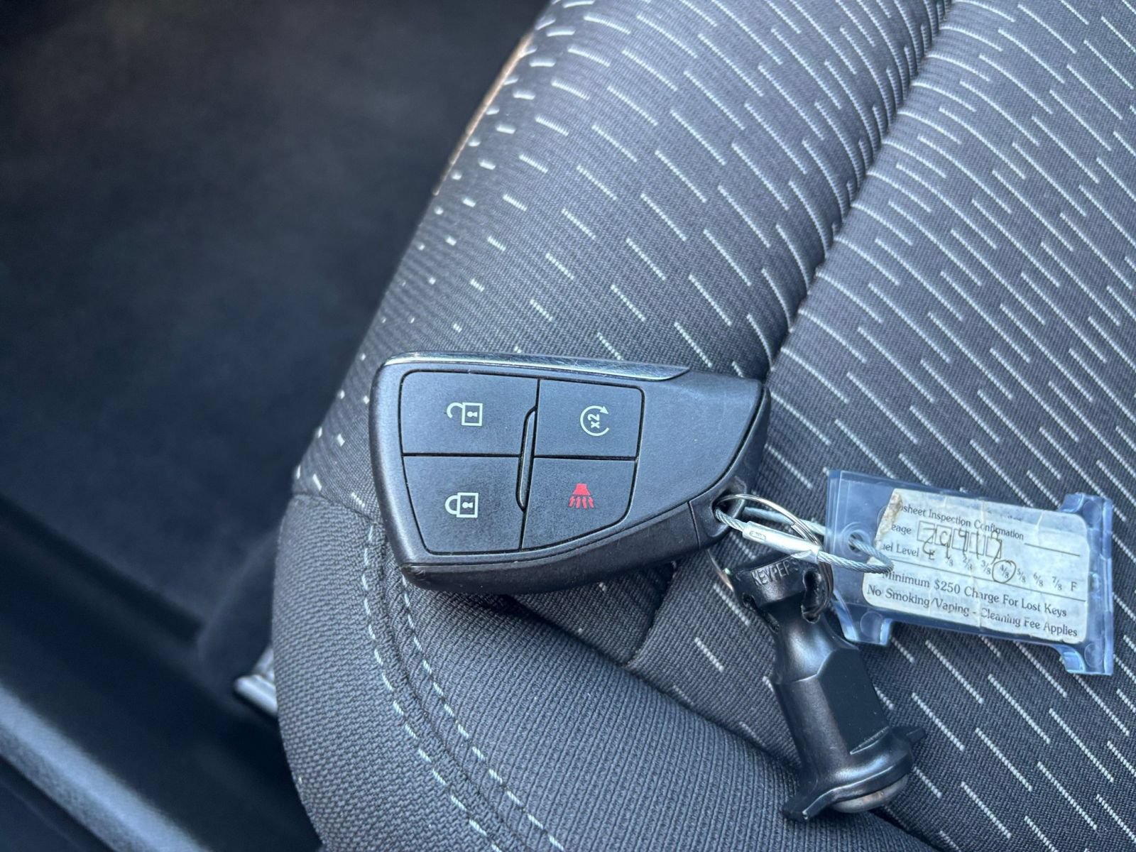 Used 2025 Chevrolet Equinox LT FWD image 24