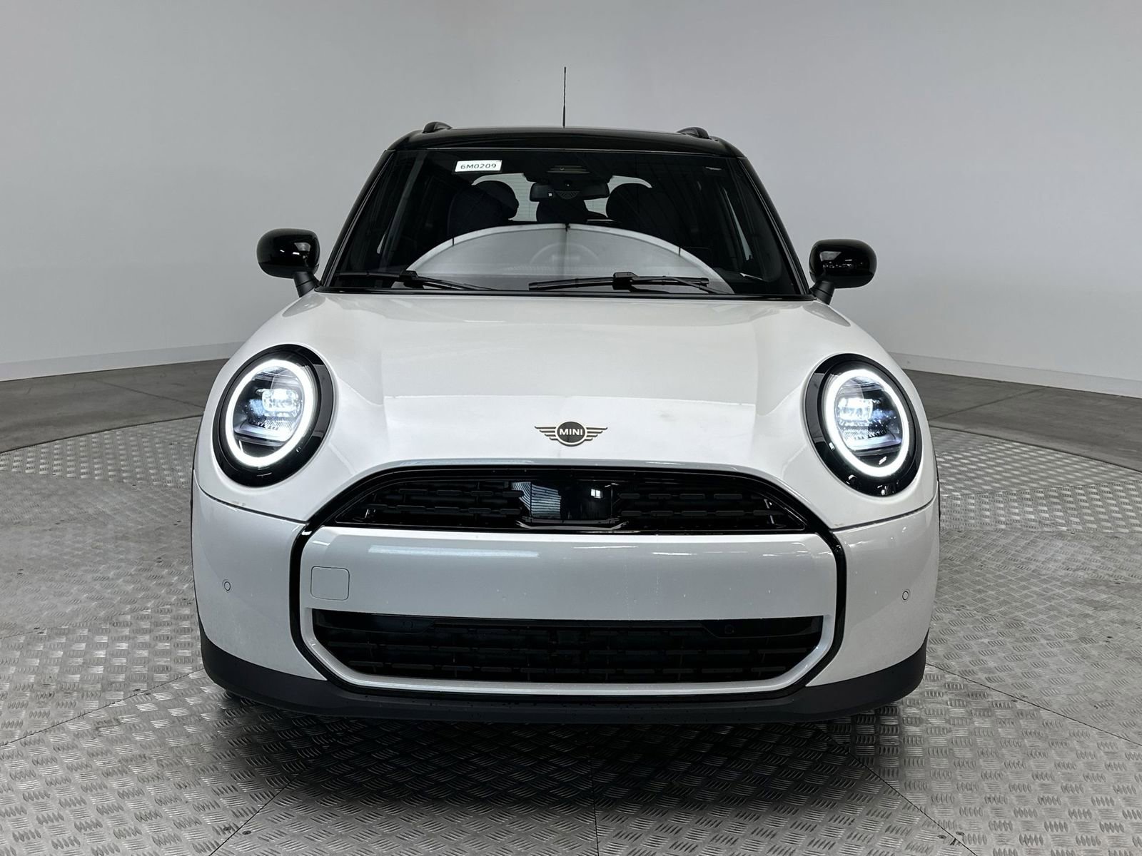 New 2026 MINI Cooper 4-Door Hardtop FWD image 29