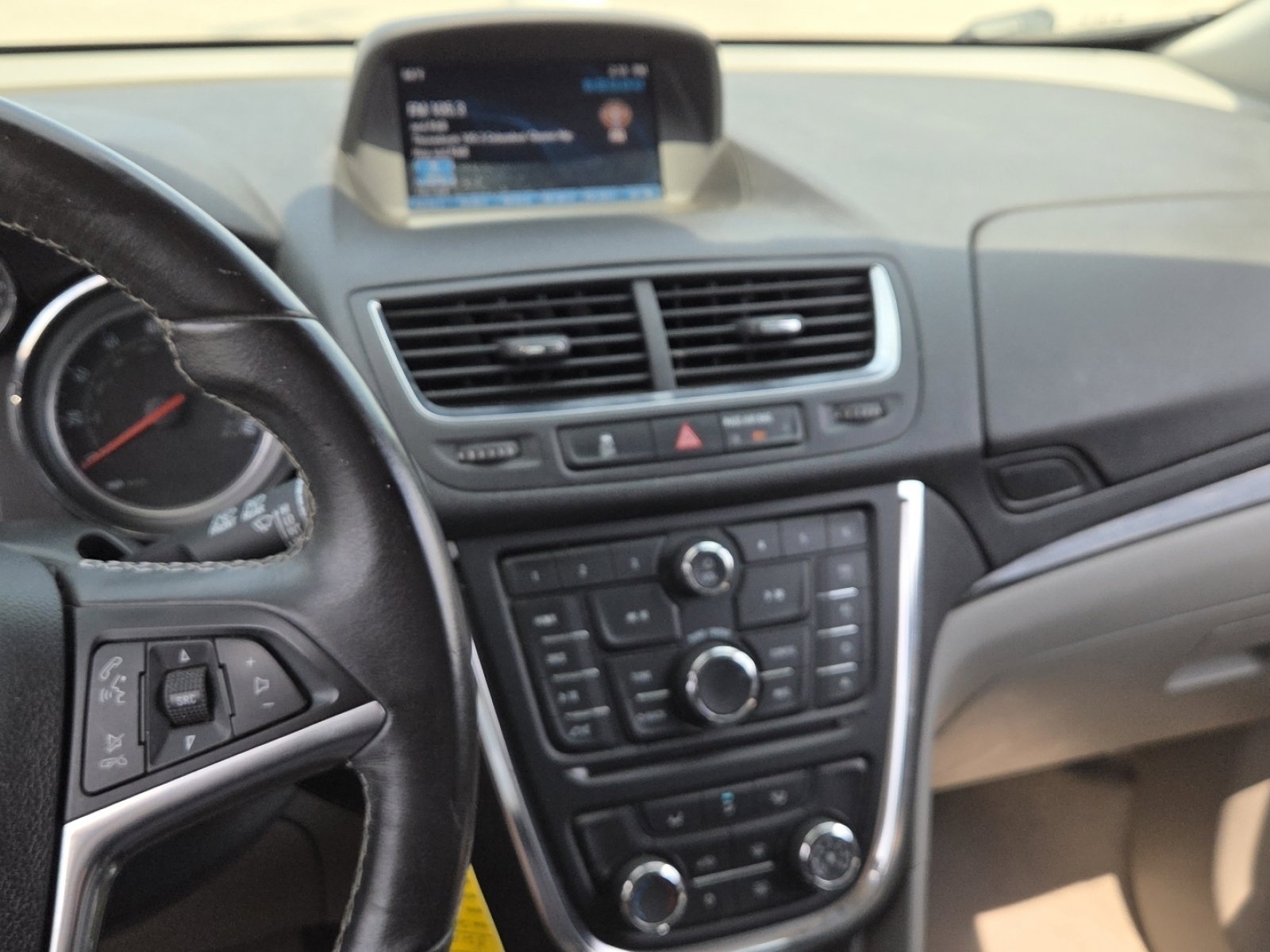 Used 2016 Buick Encore FWD image 24