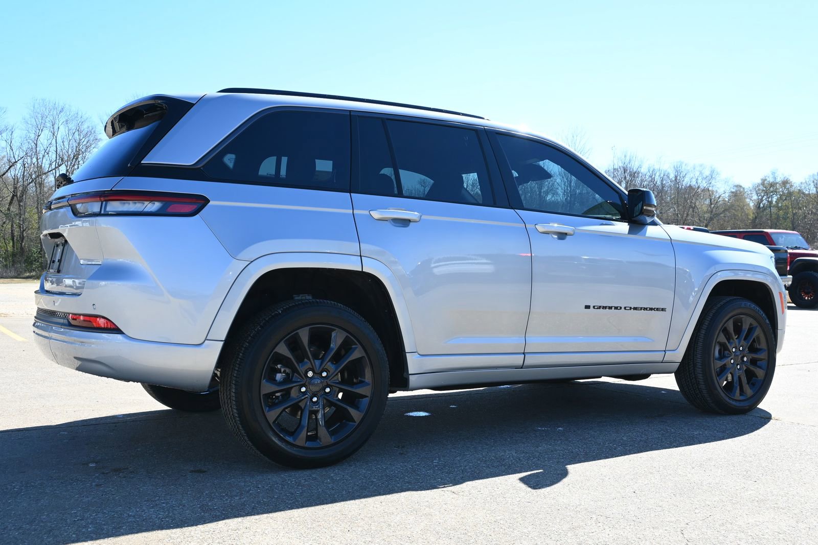 New 2026 Jeep Grand Cherokee Limited image 3