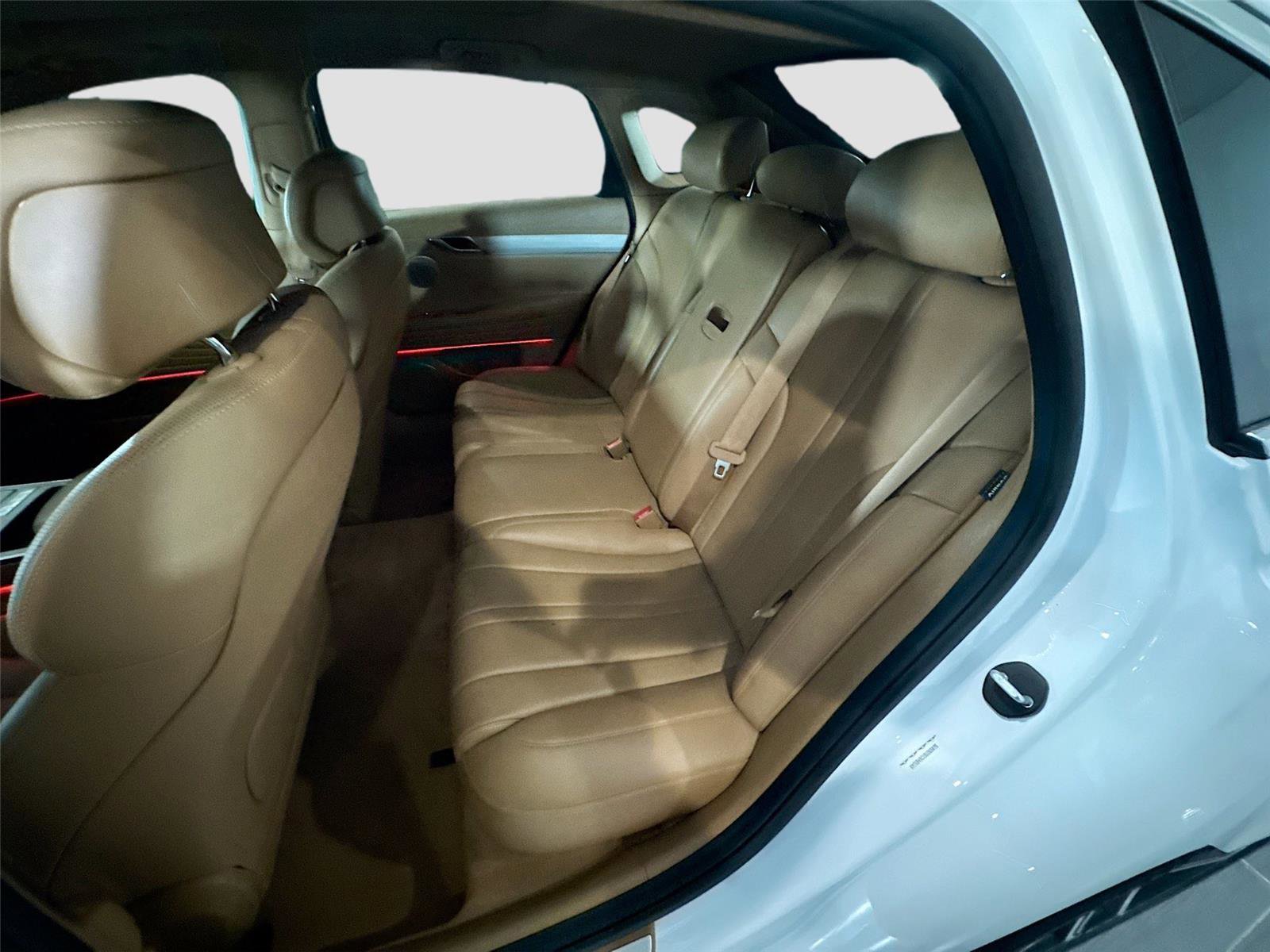 Used 2025 Genesis G80 2.5T Advanced image 18