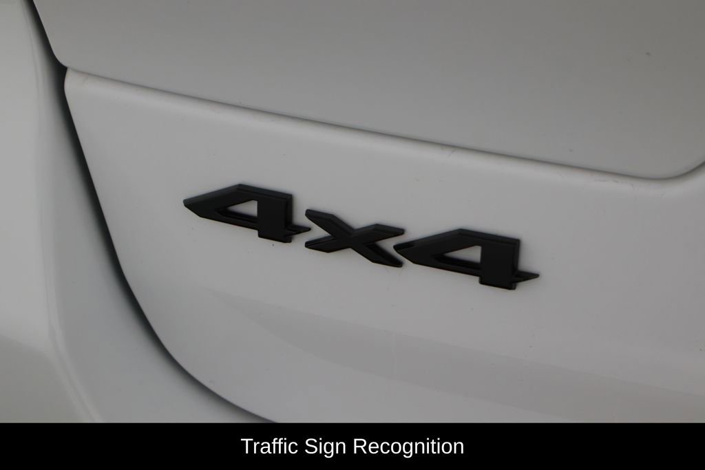 New 2026 Jeep Grand Cherokee Laredo image 47