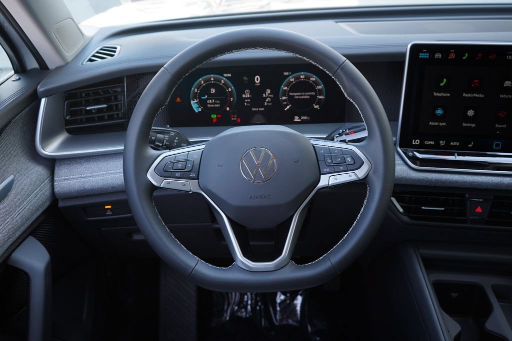 New 2026 Volkswagen Tiguan S FWD image 17