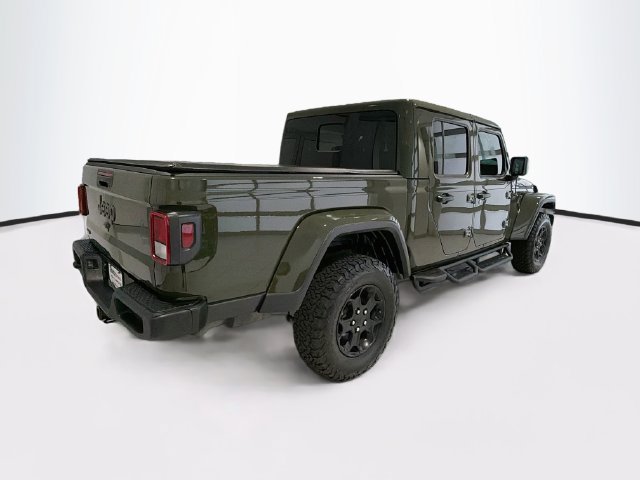 Used 2023 Jeep Gladiator Sport AWD/4WD image 7