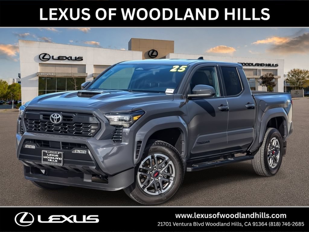 Used 2025 Toyota Tacoma TRD Sport AWD/4WD image 1