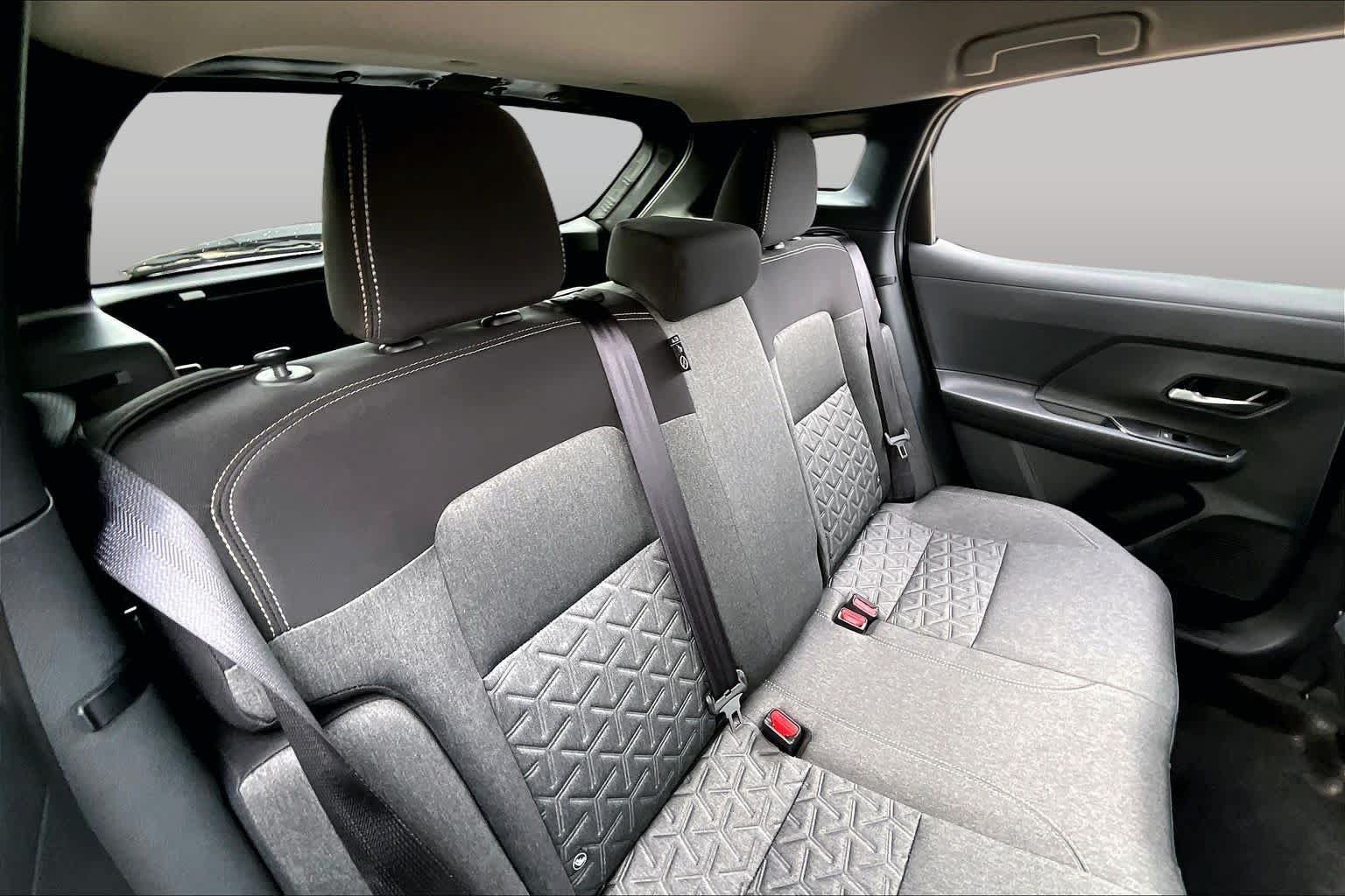 Certified 2026 Nissan Kicks SV FWD image 36