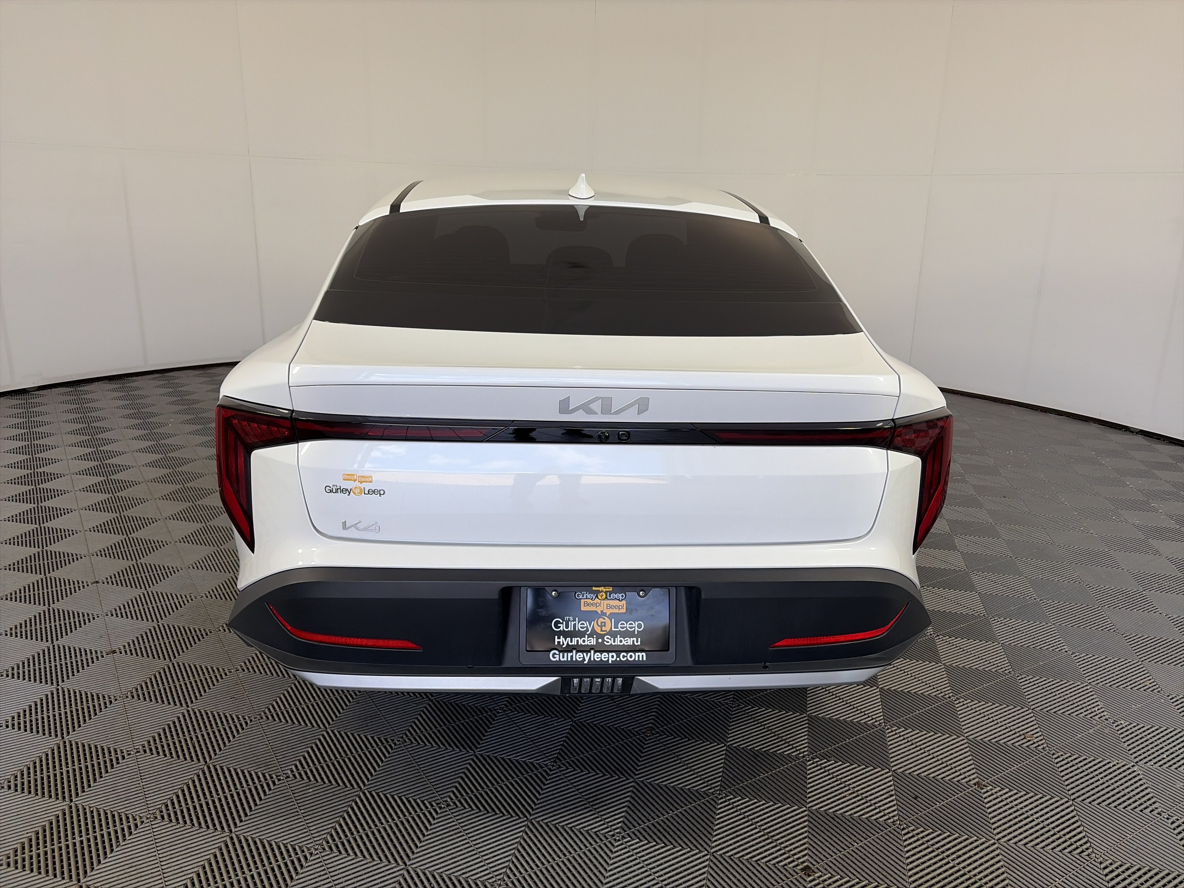 Used 2025 Kia K4 FWD image 9