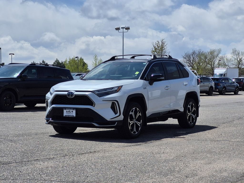 Used 2023 Toyota RAV4 XSE w/ Weather Package AWD/4WD image 4