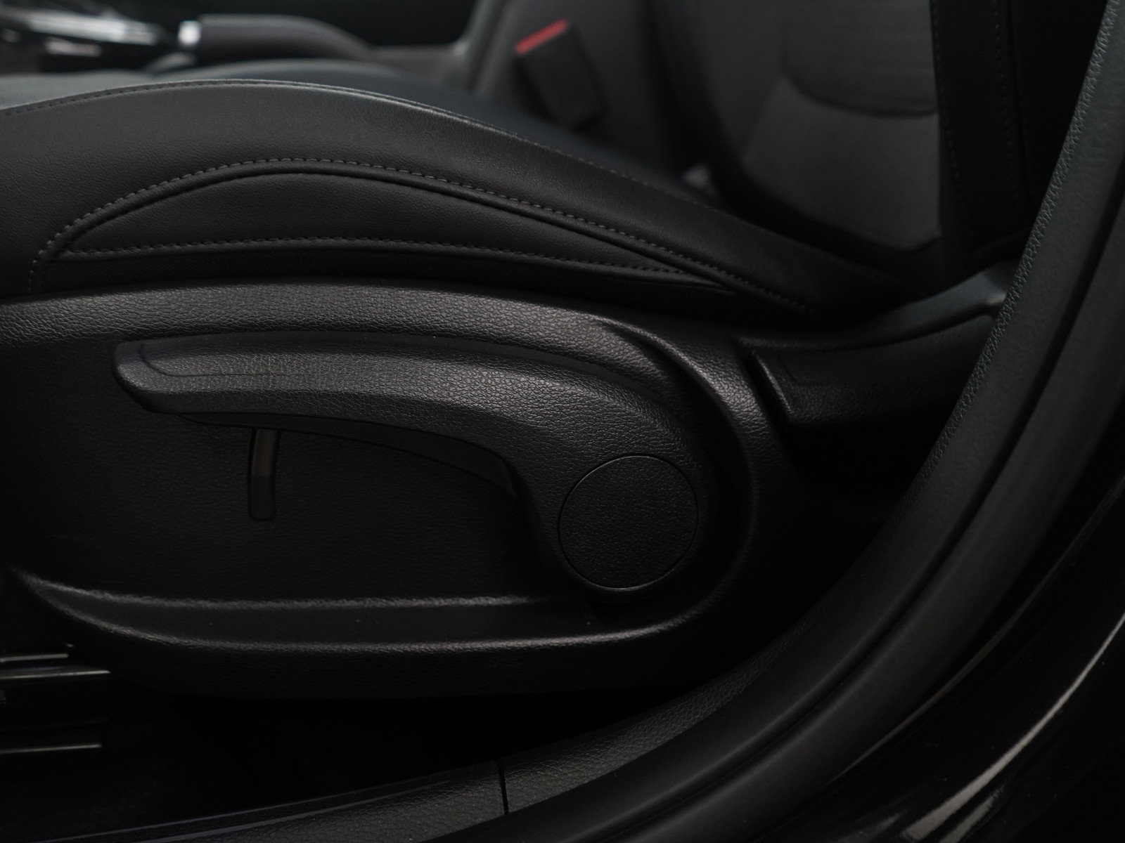 Used 2023 Kia Seltos S image 24