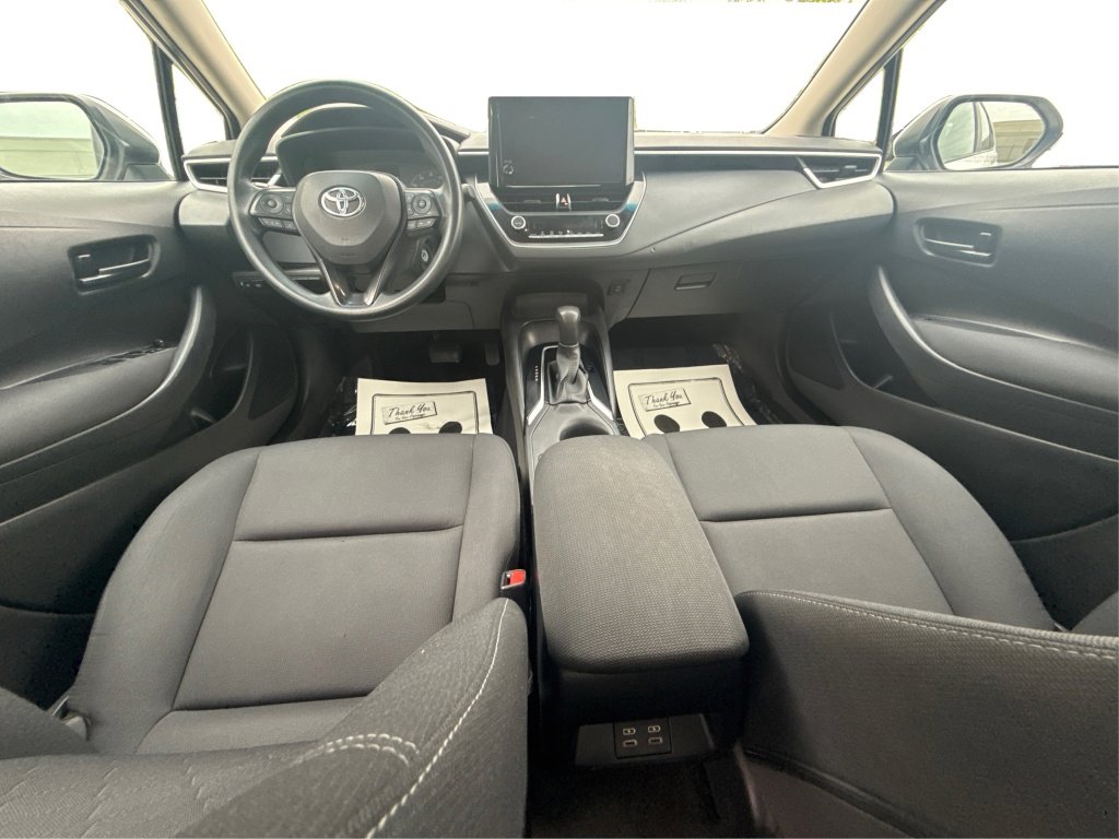 Used 2023 Toyota Corolla LE FWD image 30