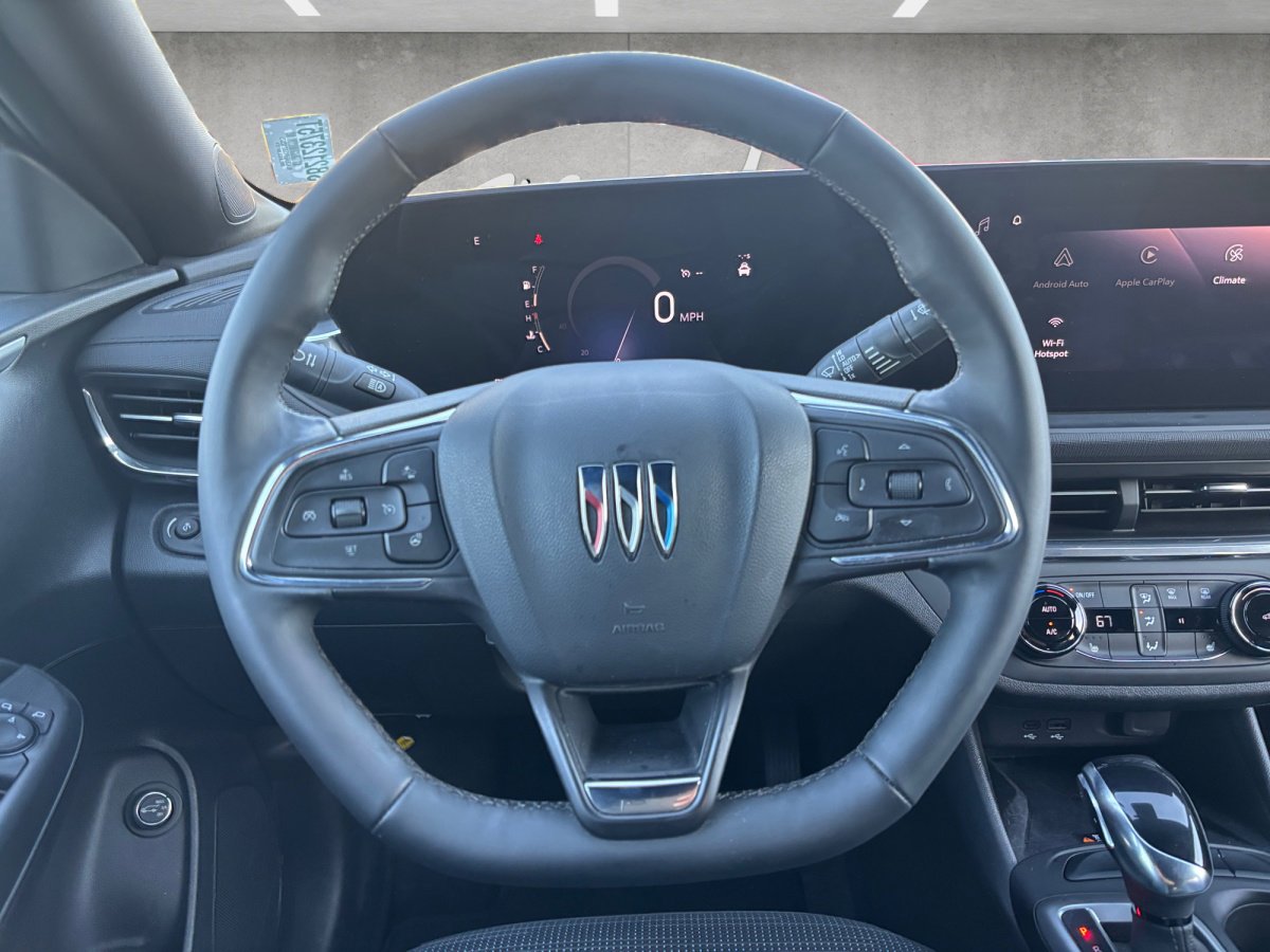 Used 2025 Buick Envista Preferred w/ Convenience I Package image 25