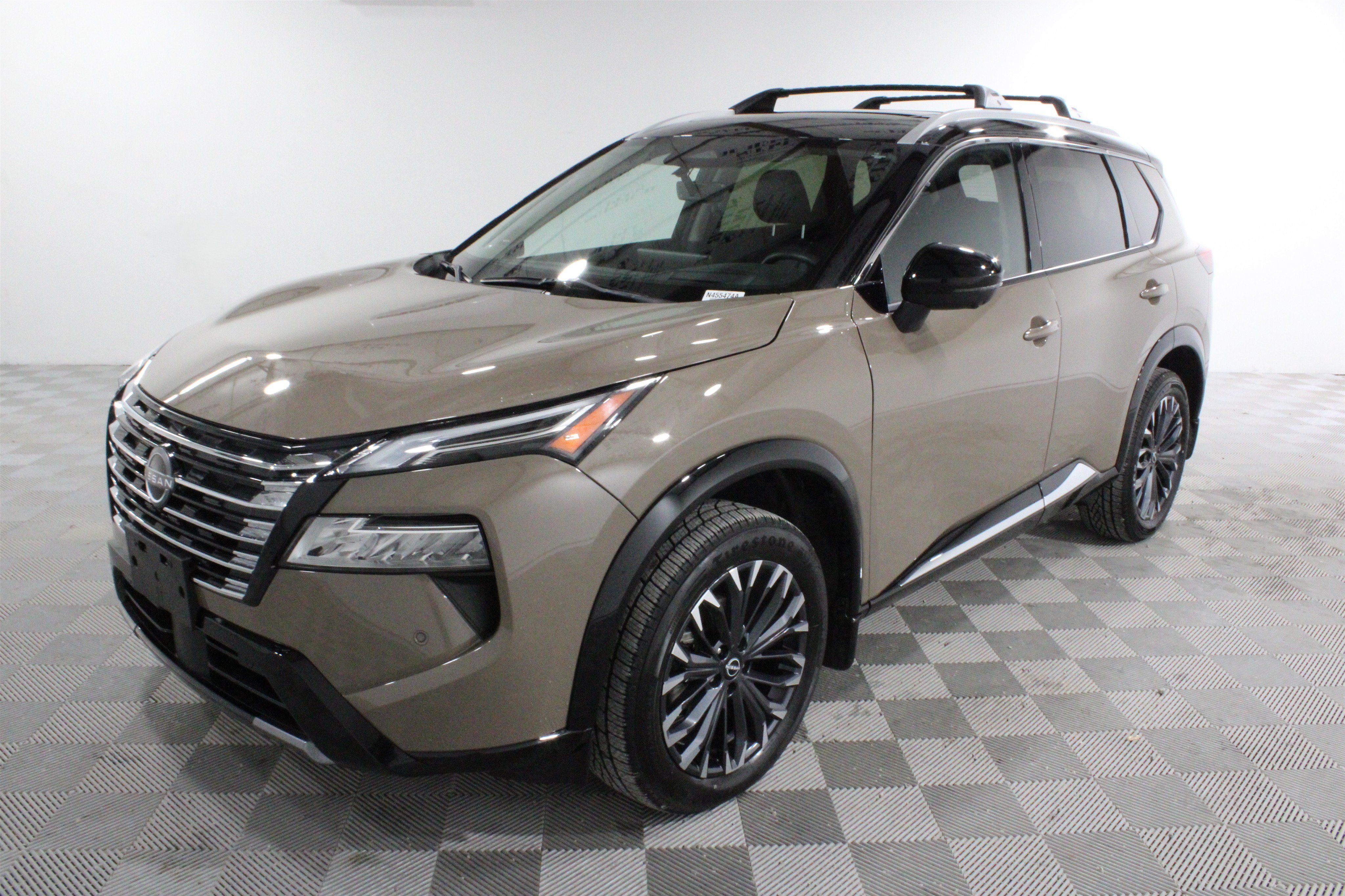Used 2024 Nissan Rogue Platinum w/ Platinum Premium Package AWD/4WD image 31