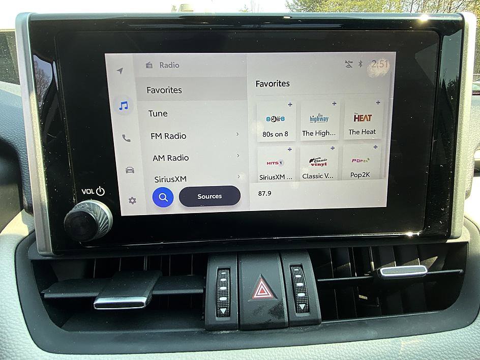 Certified 2023 Toyota RAV4 XLE Premium image 15