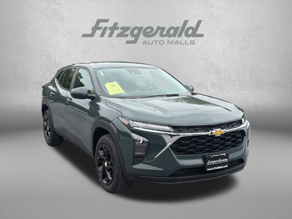 New 2026 Chevrolet Trax LS w/ LS Convenience Package