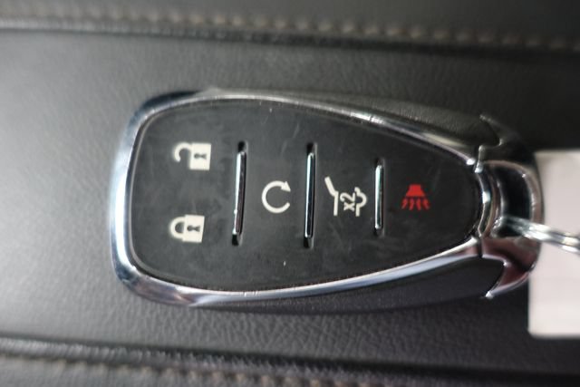 Used 2023 Chevrolet Traverse High Country w/ LPO, Floor Liner Package AWD/4WD image 17