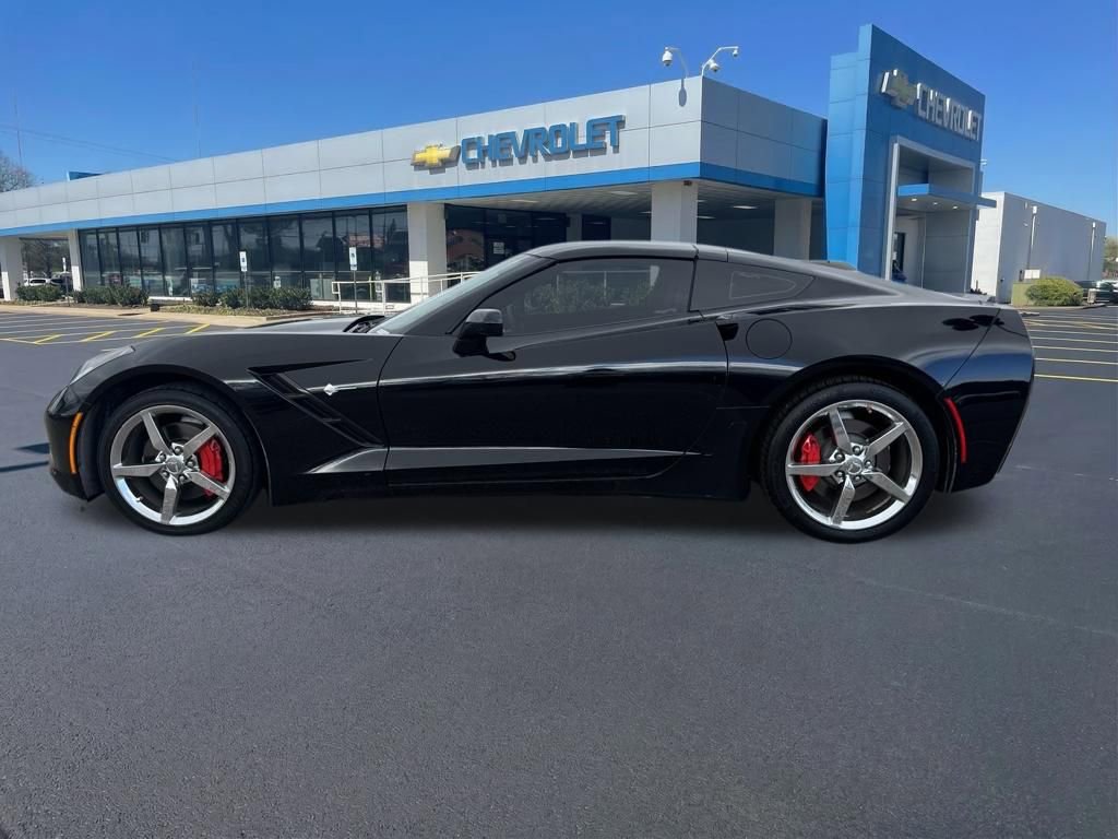 Used 2014 Chevrolet Corvette Base w/ 3LT Preferred Equipment Group image 4