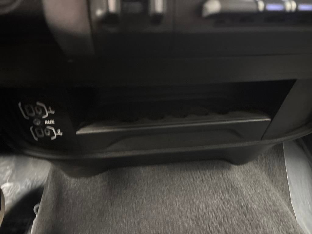 Used 2024 RAM 3500 Big Horn image 20