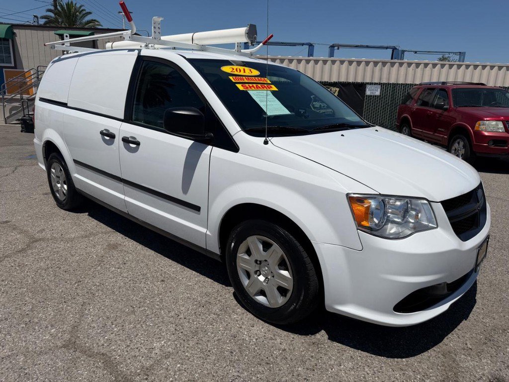 Used 2013 RAM C/V Tradesman FWD image 3
