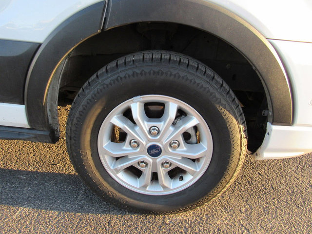 Used 2021 Ford Transit 350 XLT image 11