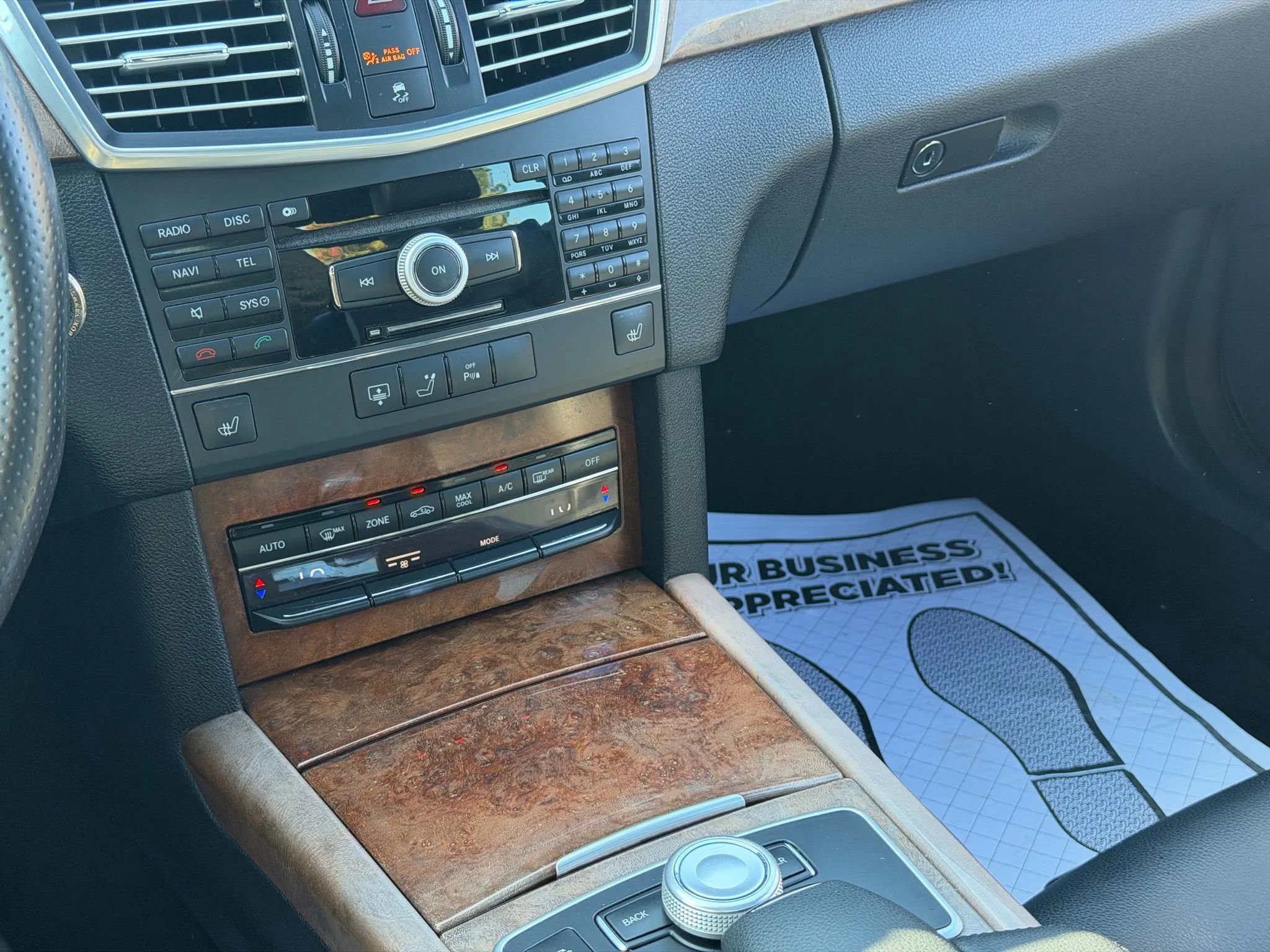 Used 2010 Mercedes-Benz E 350 E 350 Sedan 4D image 15