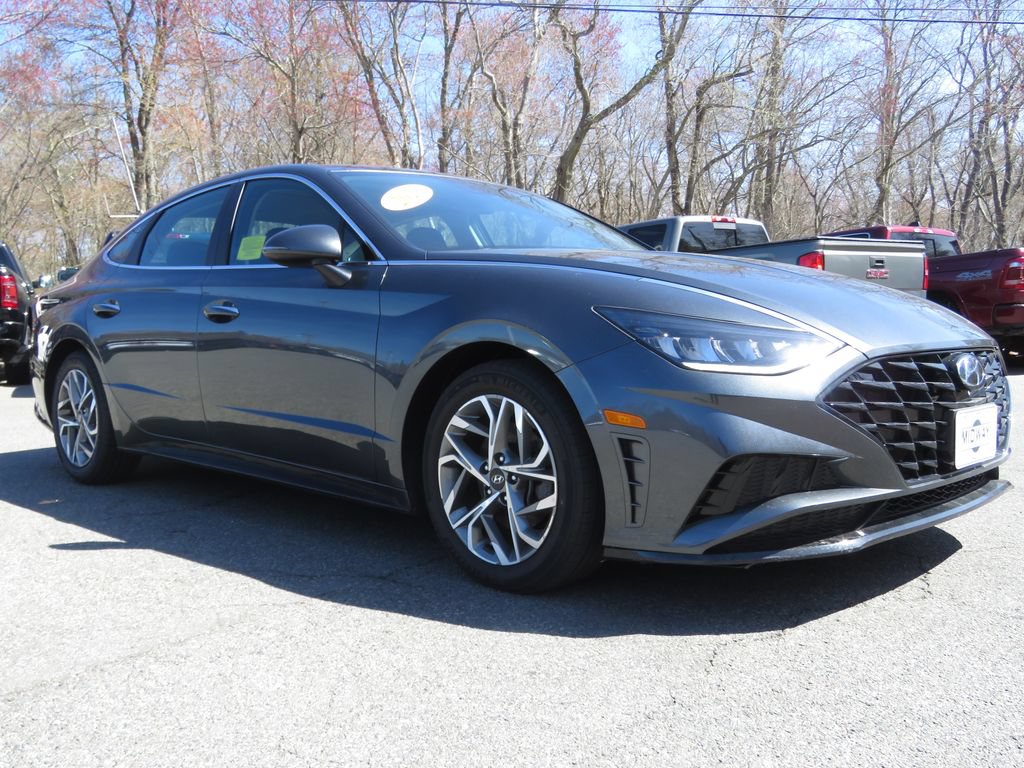 Used 2023 Hyundai Sonata SEL w/ Convenience Package FWD image 3