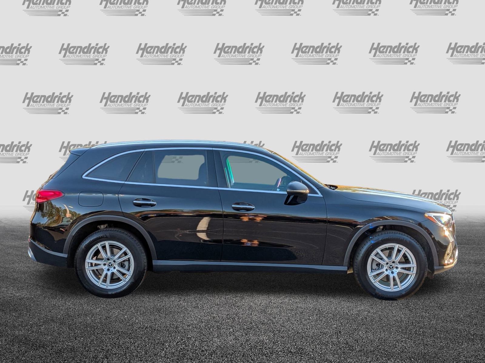 Certified 2025 Mercedes-Benz GLC 300 4MATIC image 11