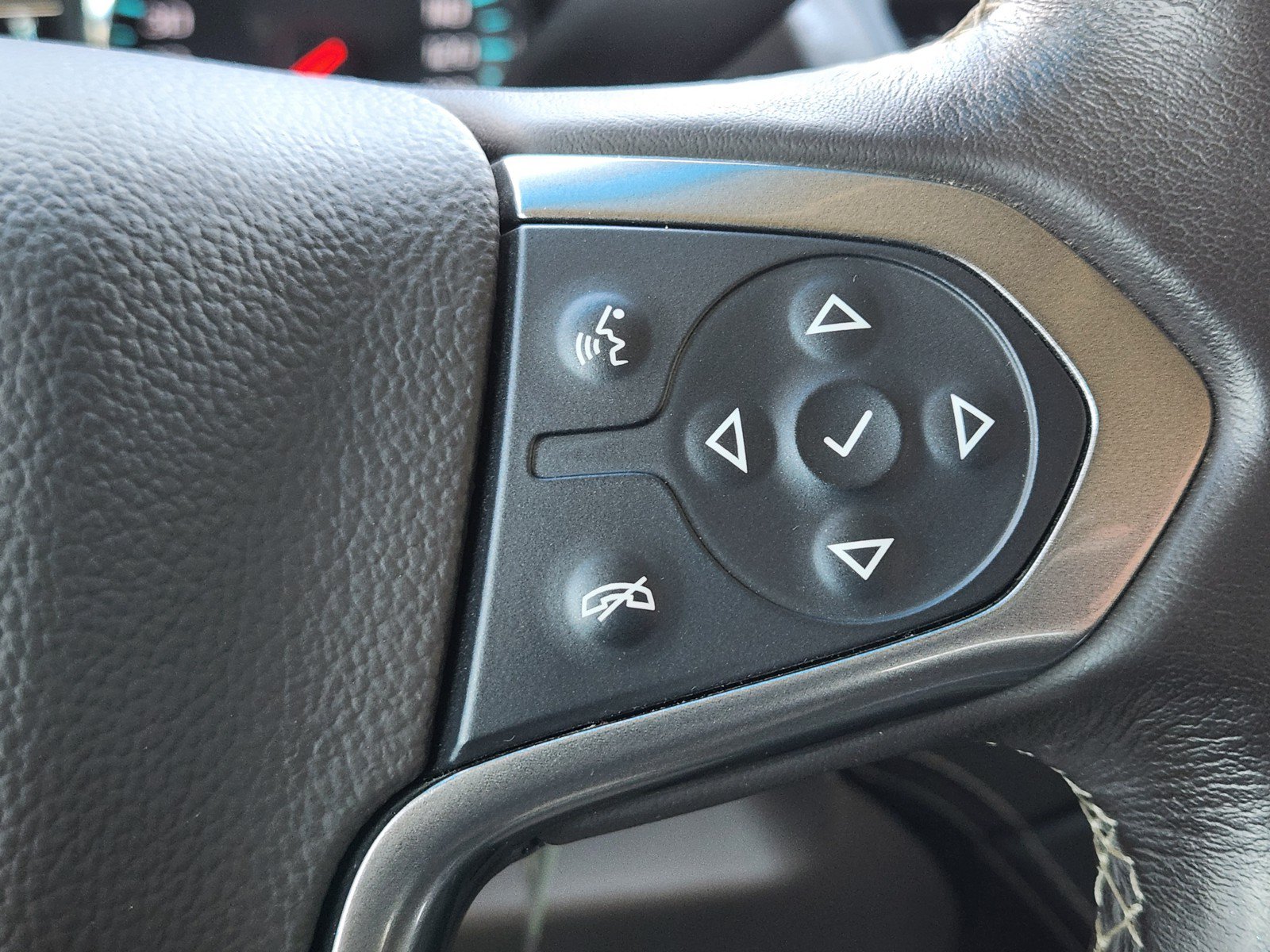 Used 2019 Chevrolet Tahoe LS RWD image 22