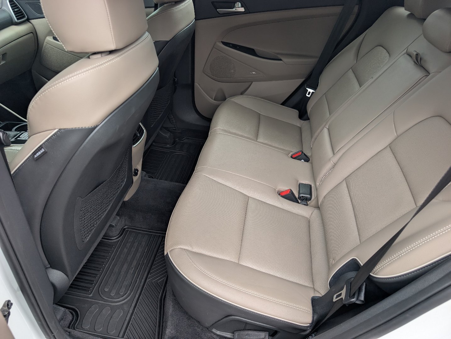 Used 2020 Hyundai Tucson Ultimate w/ Cargo Package AWD/4WD image 26