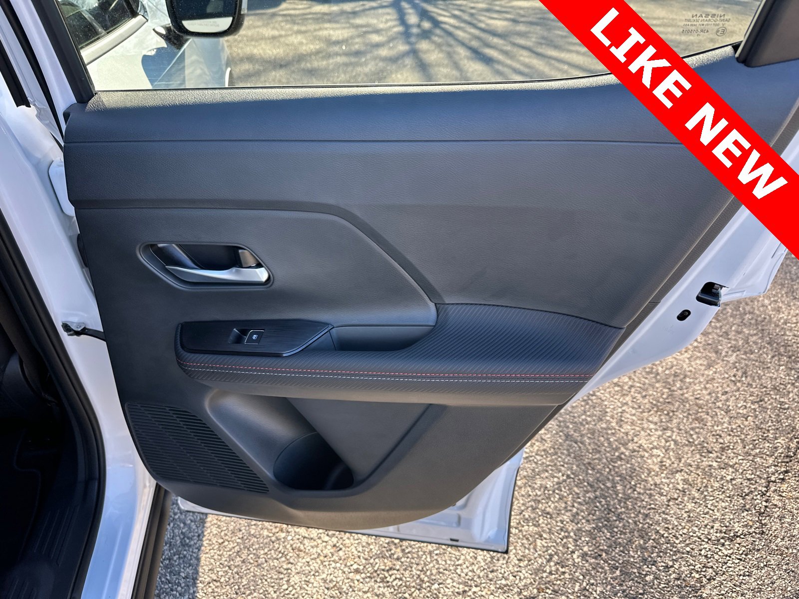 Certified 2025 Nissan Kicks SR image 16