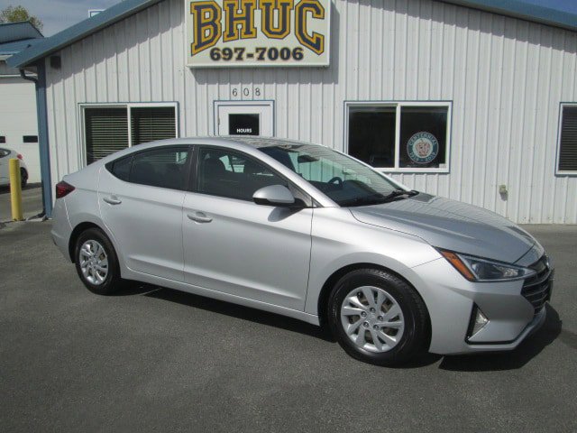 Used 2019 Hyundai Elantra SE w/ Cargo Package