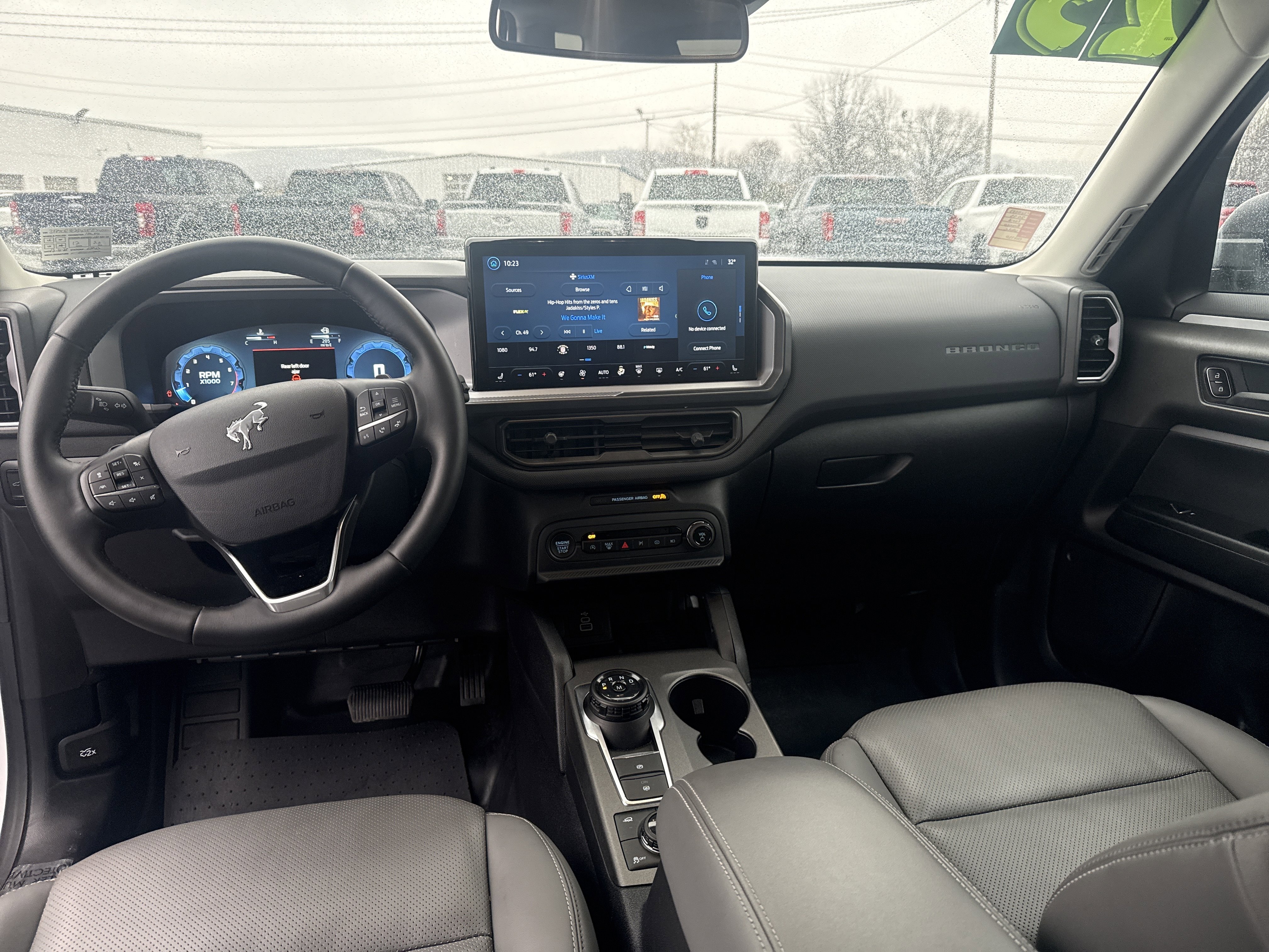 Used 2025 Ford Bronco Sport Badlands image 15