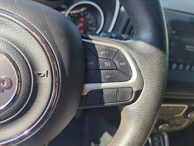 Used 2018 Jeep Compass Sport w/ Tech Group image 13