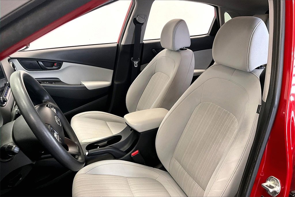 Used 2022 Hyundai Kona SEL w/ Cargo Package image 26