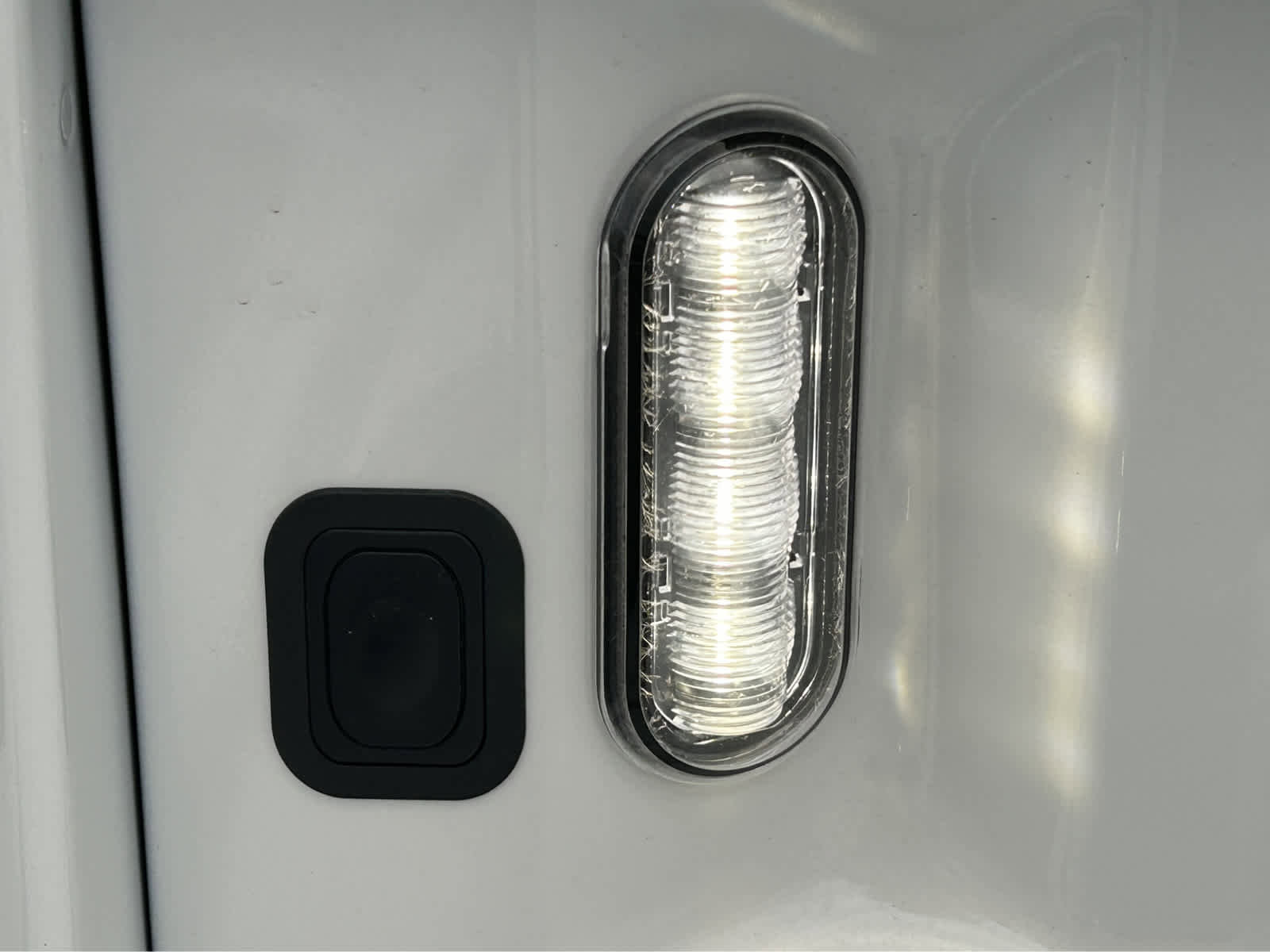 New 2023 Ford F150 Lightning Lariat image 16