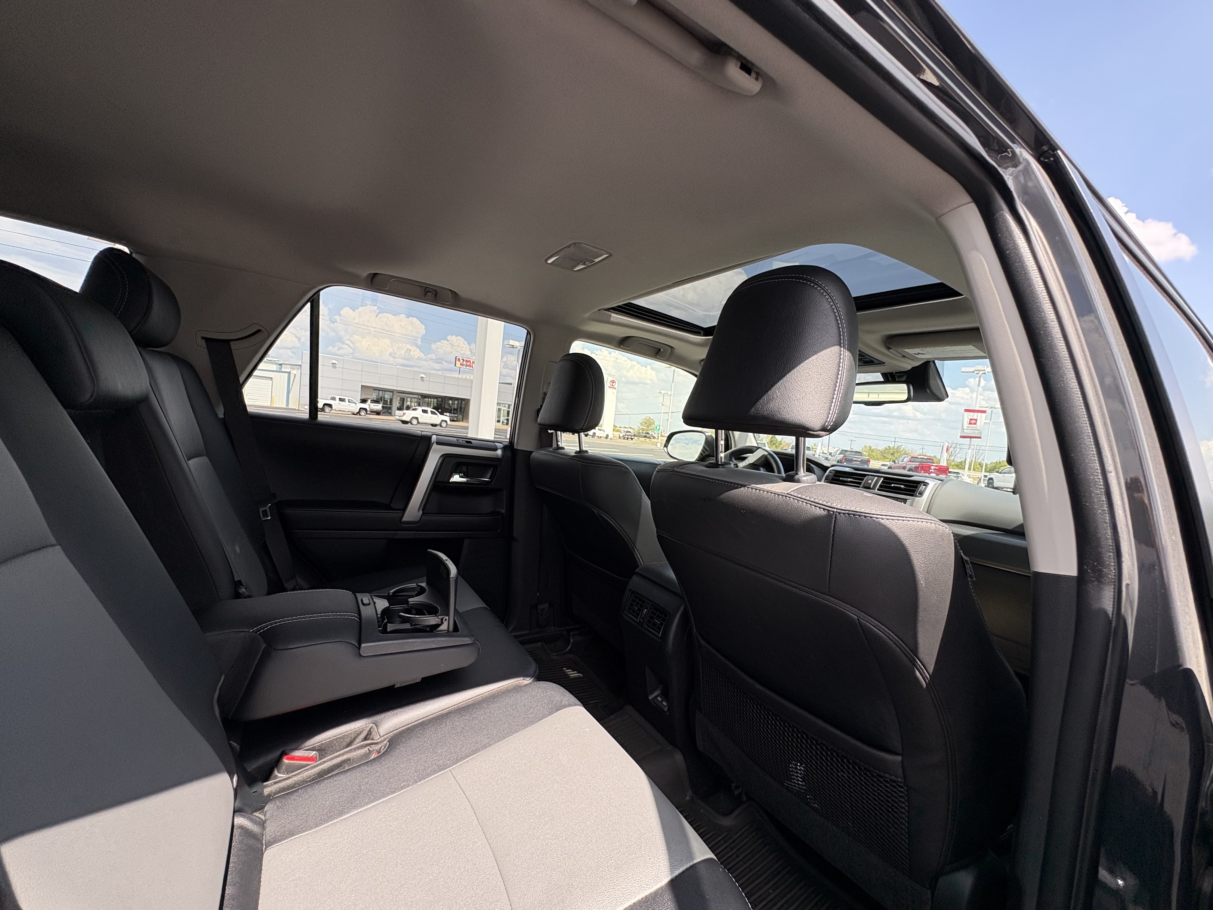 Used 2024 Toyota 4Runner SR5 Premium w/ Moonroof Package AWD/4WD image 16