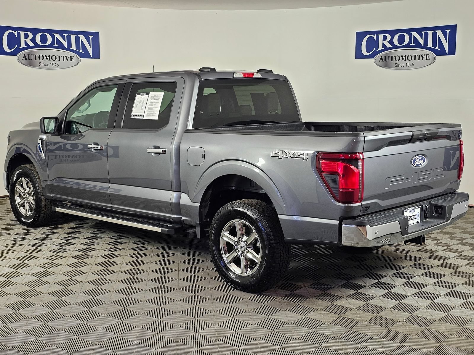 Used 2025 Ford F150 XLT w/ Equipment Group 301A Standard AWD/4WD image 32