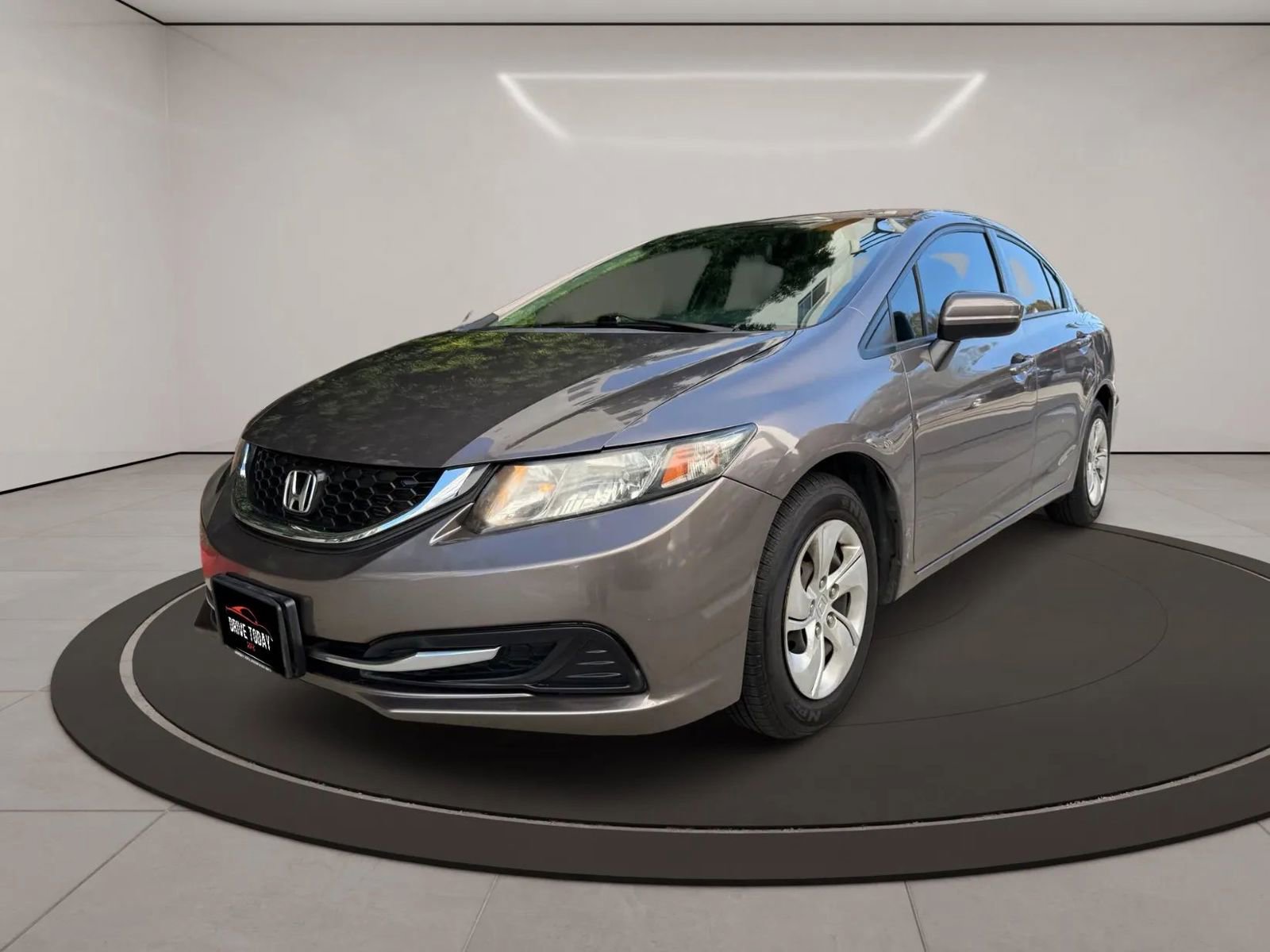 Used 2014 Honda Civic LX image 2