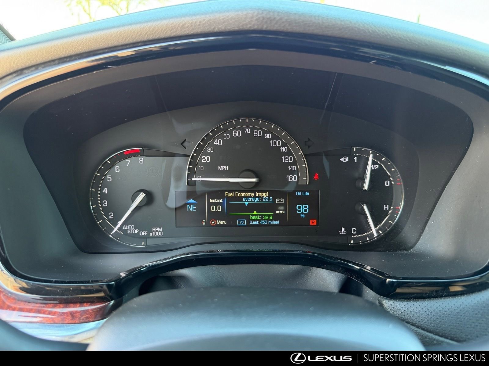 Used 2018 Cadillac XT5 Luxury w/ Driver Awareness Package image 23