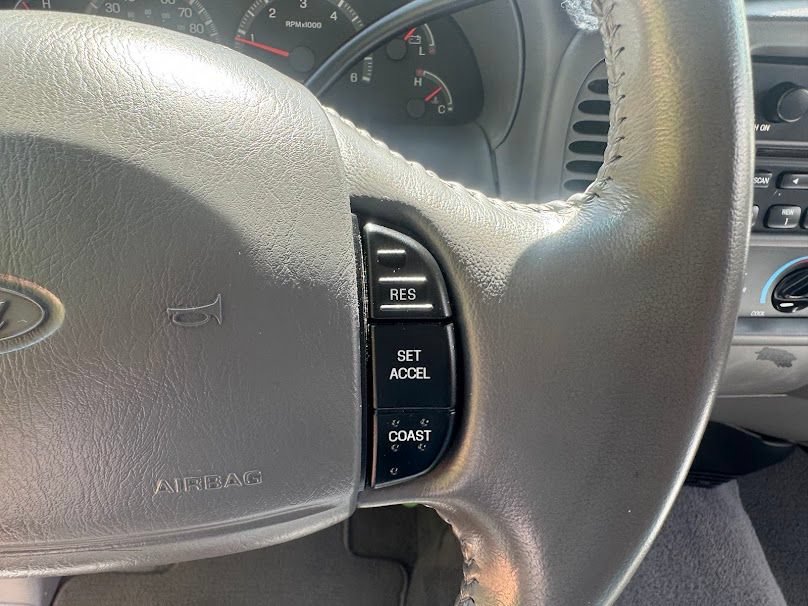 Used 2002 Ford F150 XL RWD image 14
