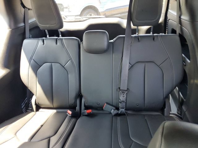 Used 2021 Chrysler Pacifica Touring-L w/ S Appearance Package FWD image 28