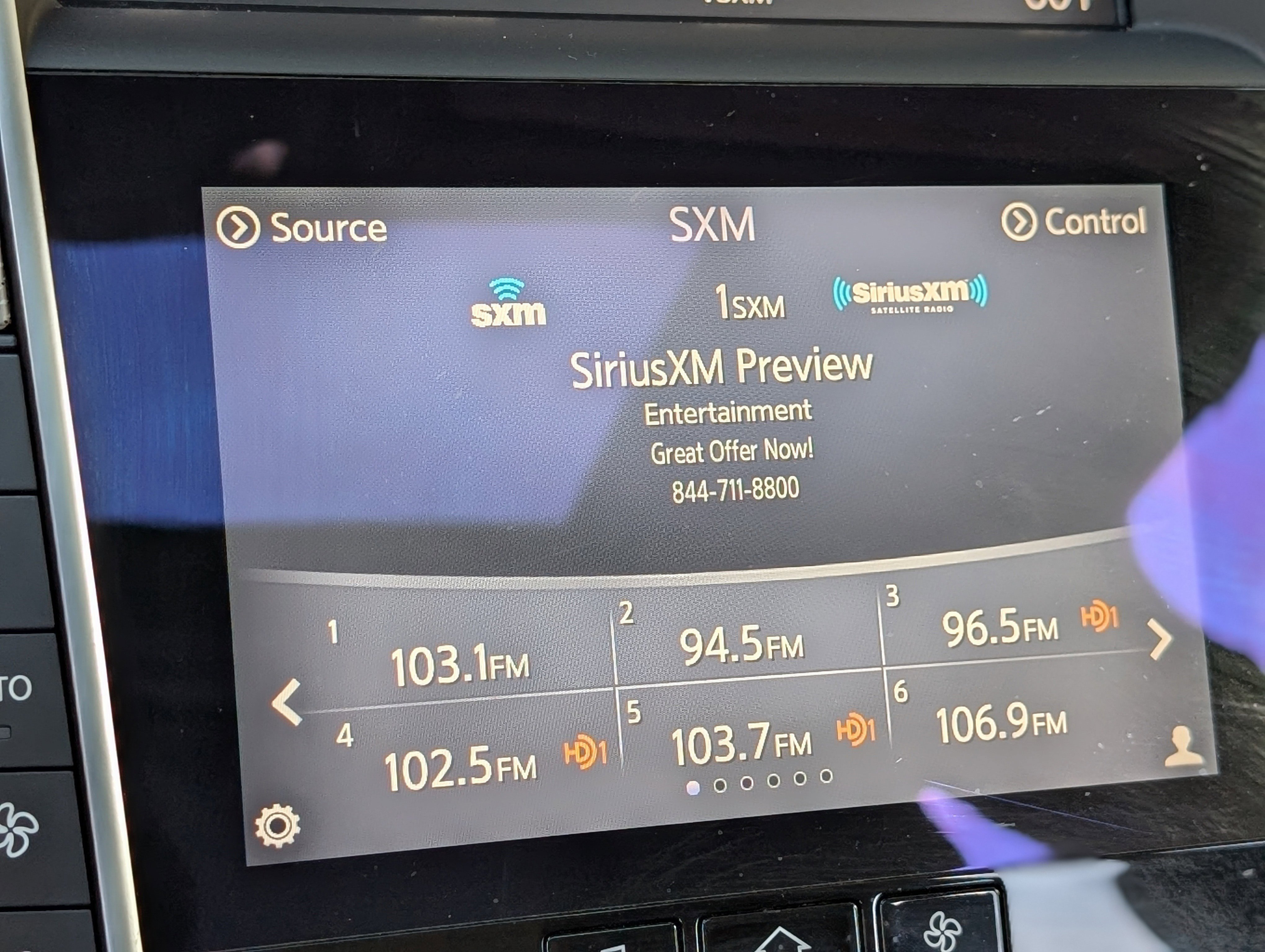 Used 2015 INFINITI Q50 Premium w/ Navigation Package AWD/4WD image 29