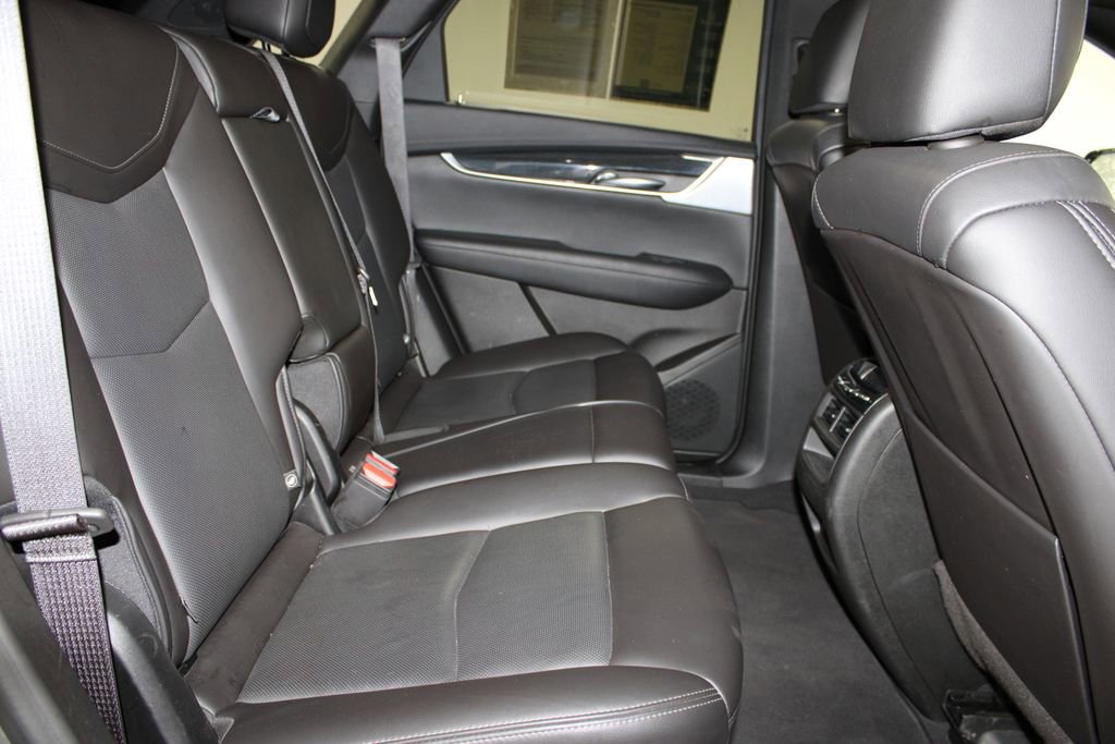 Used 2023 Cadillac XT5 Premium Luxury image 31