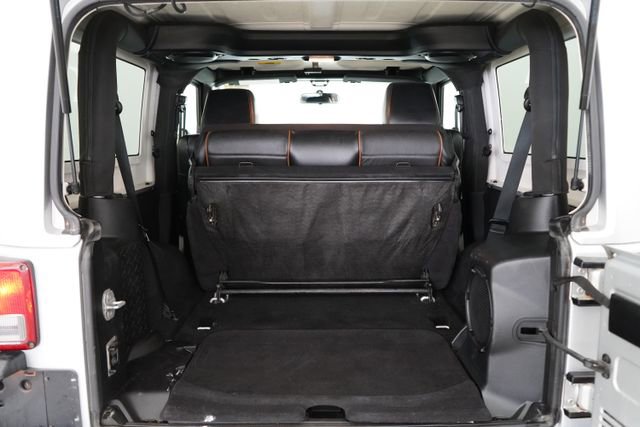 Used 2011 Jeep Wrangler Sahara w/ Dual Top Group image 36