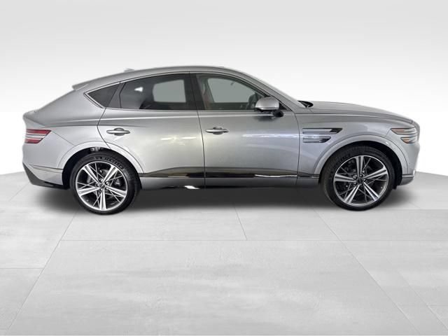 Used 2025 Genesis GV80 3.5T e-SC AWD/4WD image 5