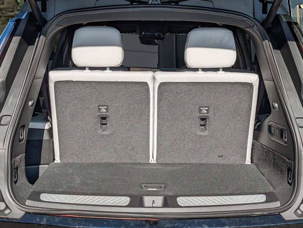 New 2026 Cadillac Vistiq Sport AWD/4WD image 18