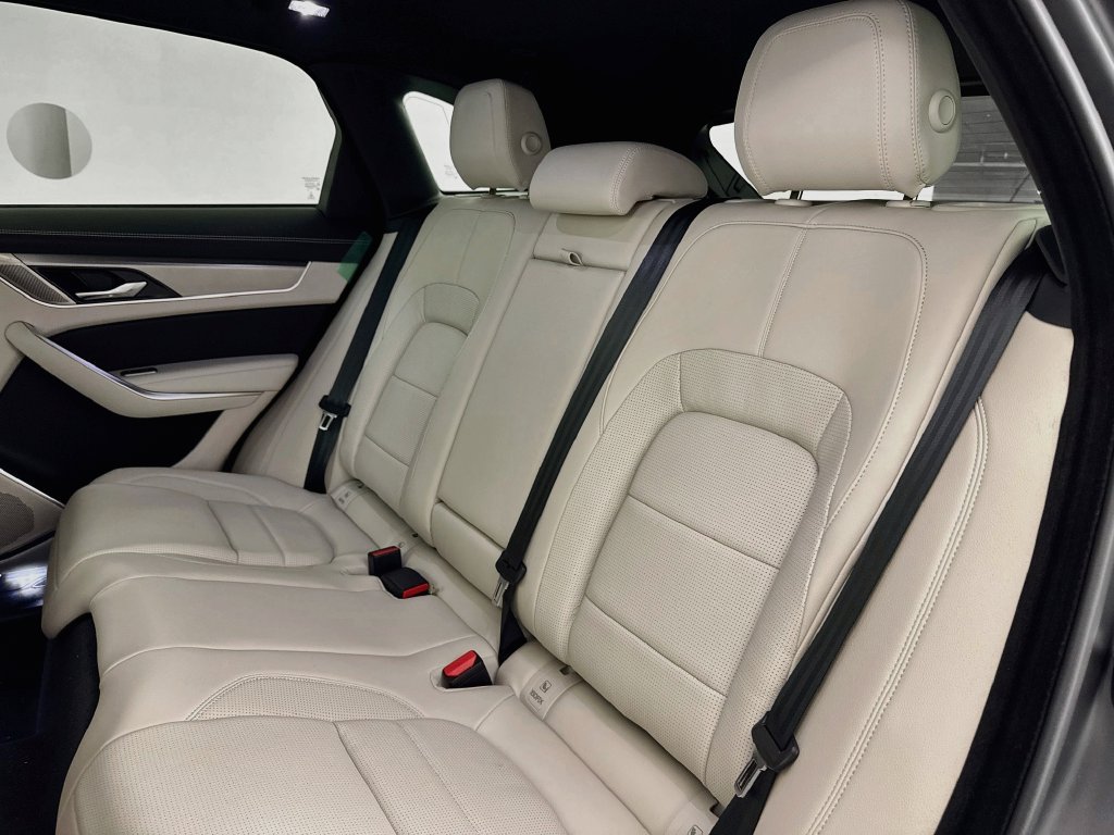 New 2026 Jaguar F-PACE R-Dynamic S AWD/4WD image 25