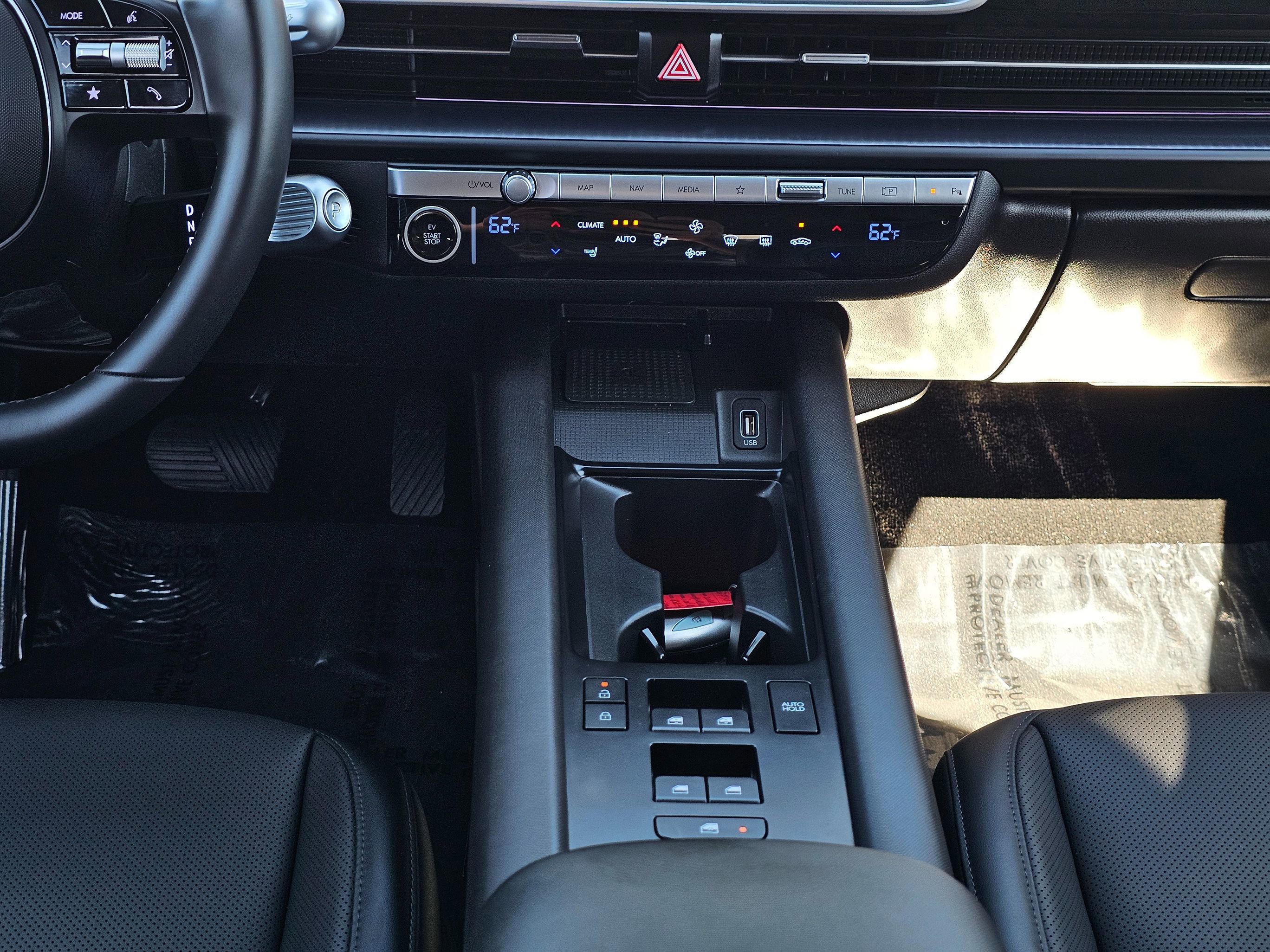 Used 2024 Hyundai Ioniq 6 SEL RWD image 27