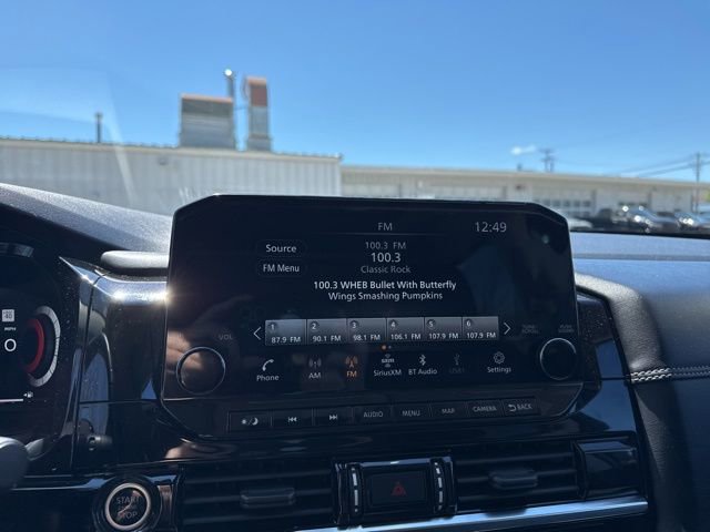 Used 2023 Nissan Pathfinder Platinum AWD/4WD image 29