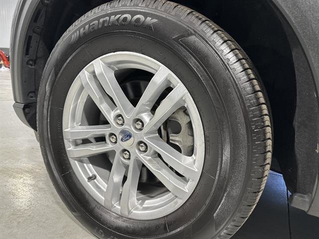 Used 2021 Ford Explorer XLT w/ Equipment Group 202A image 15